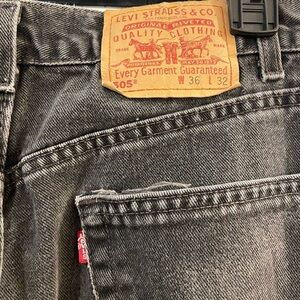Vintage 2000s Levi 505 jeans